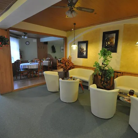 فندق Atrium 3*