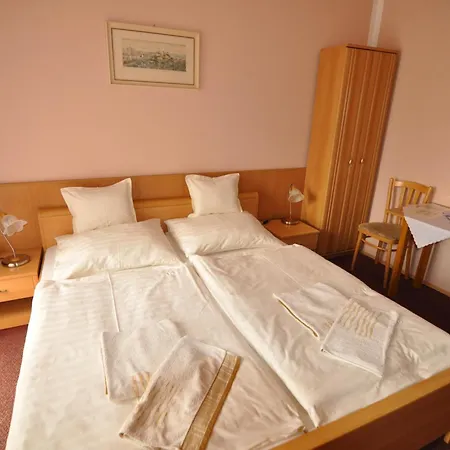 Otel Atrium 3*