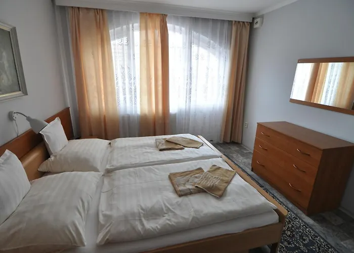 Otel Atrium 3*