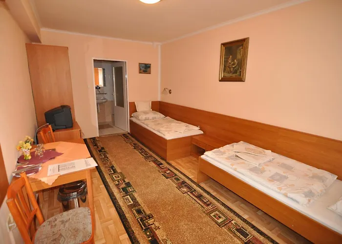 Atrium Otel